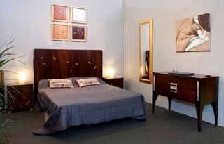 Tête de lit marquetée