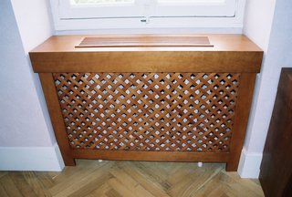 Cache radiateur en merisier