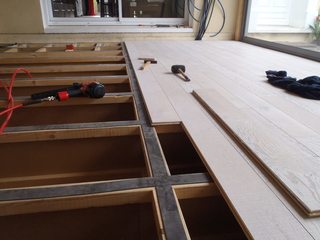 Pose de parquet sur solive